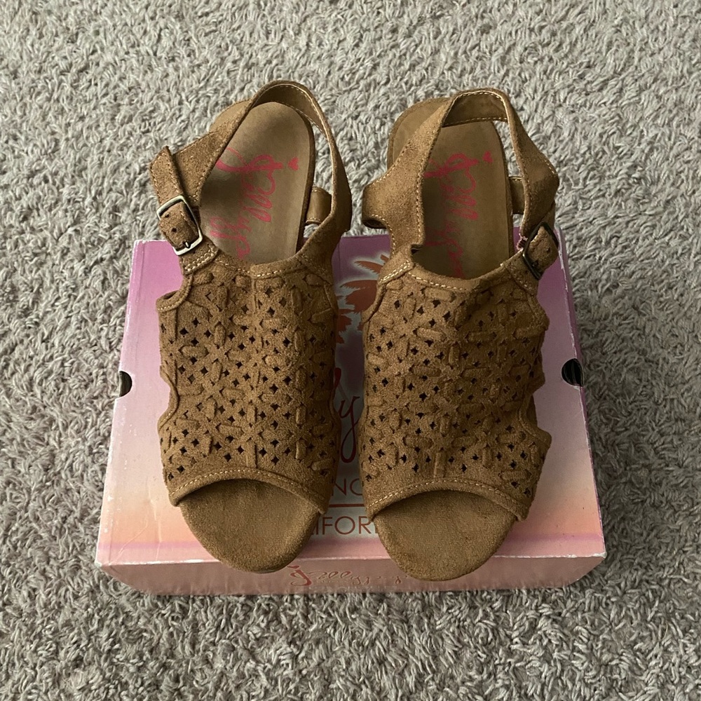 Cute and stylish Wedges